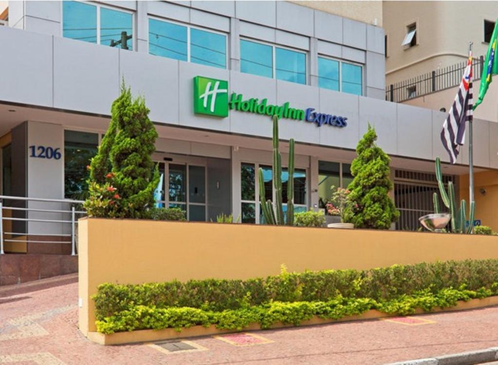 Holiday Inn Express Avenida Sumare Sao Paulo Exterior foto