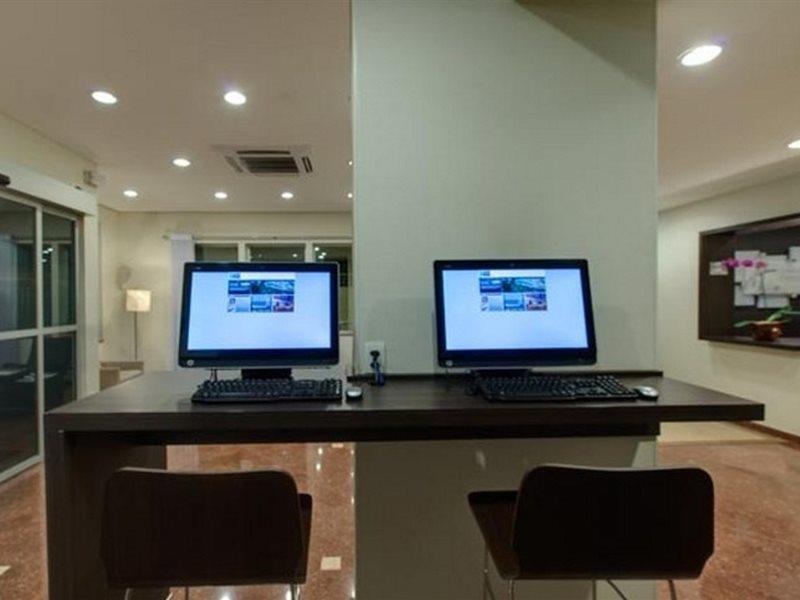 Holiday Inn Express Avenida Sumare Sao Paulo Exterior foto