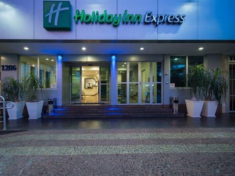 Holiday Inn Express Avenida Sumare Sao Paulo Exterior foto