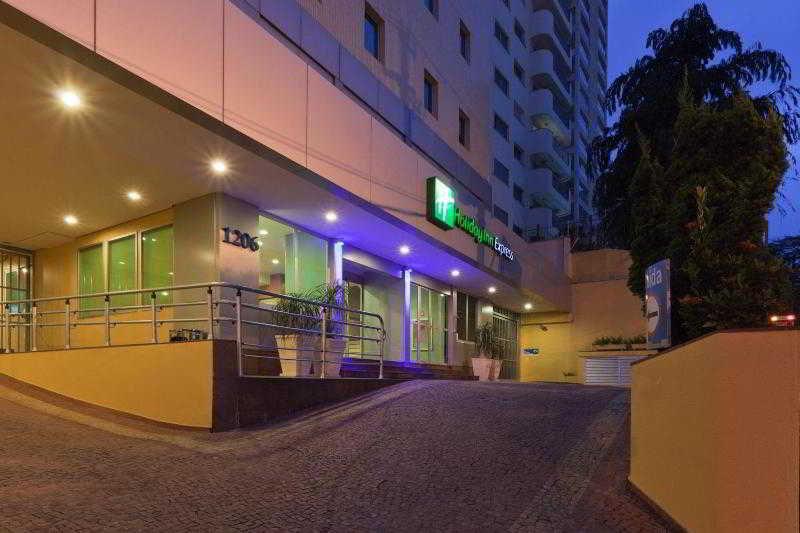 Holiday Inn Express Avenida Sumare Sao Paulo Exterior foto