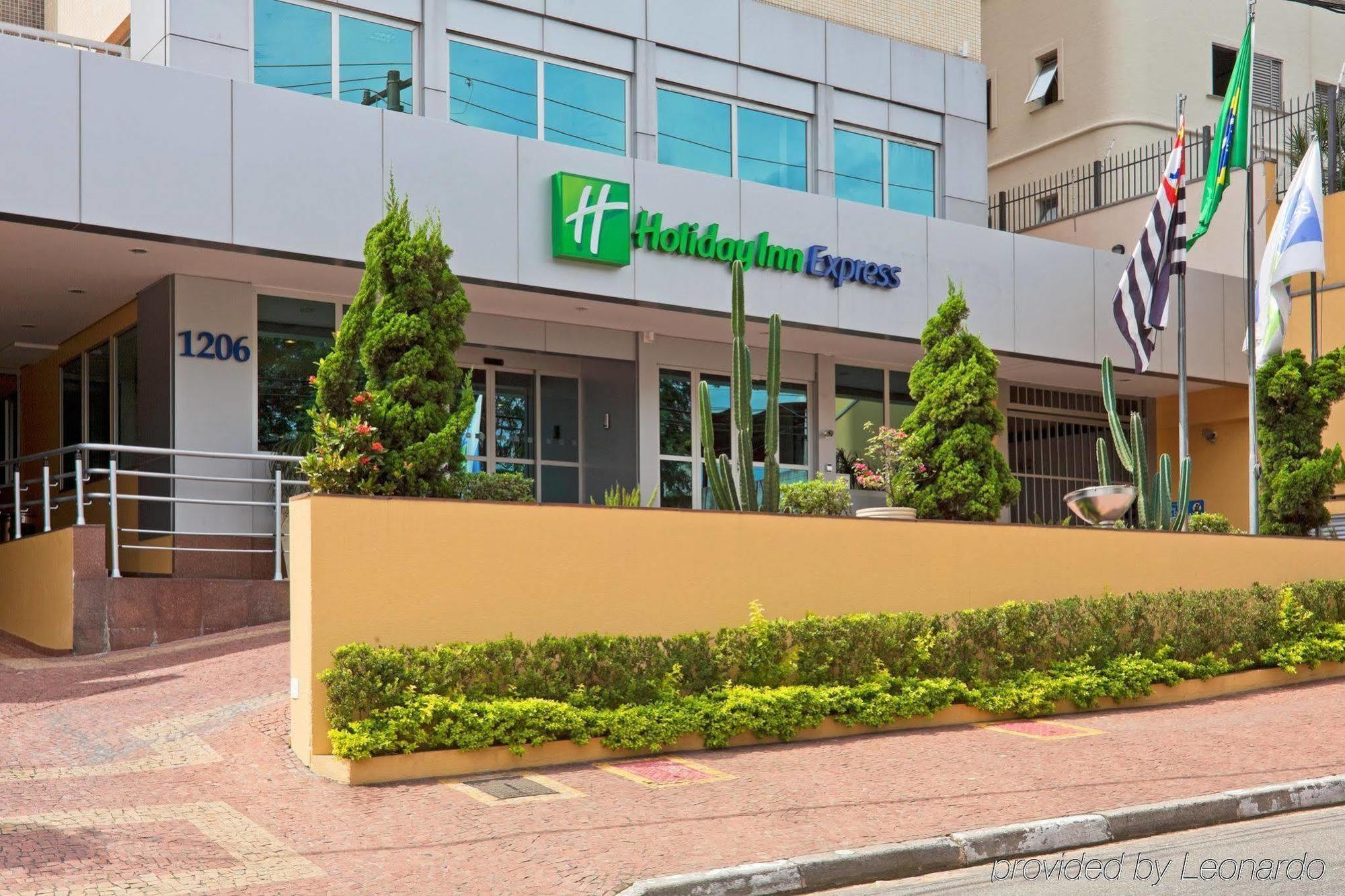 Holiday Inn Express Avenida Sumare Sao Paulo Exterior foto